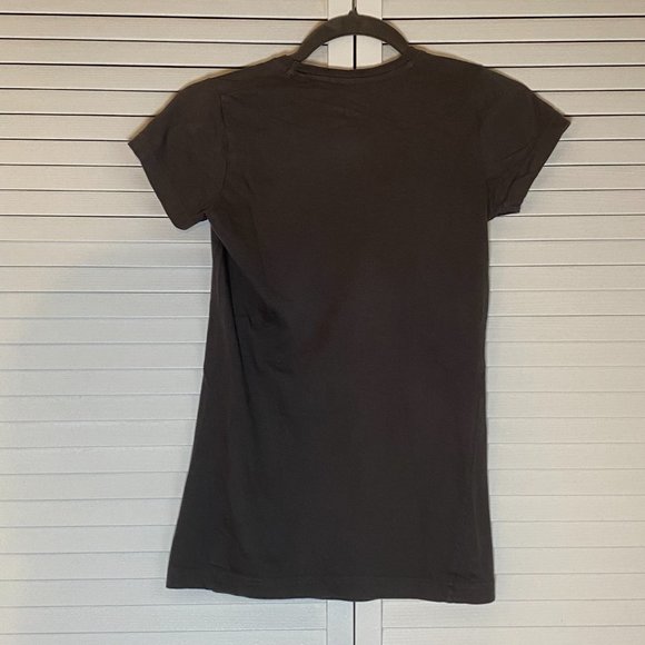 🪄2x HP🪄 Wizarding World of Harry Potter Hogwarts T-Shirt - Picture 2 of 6